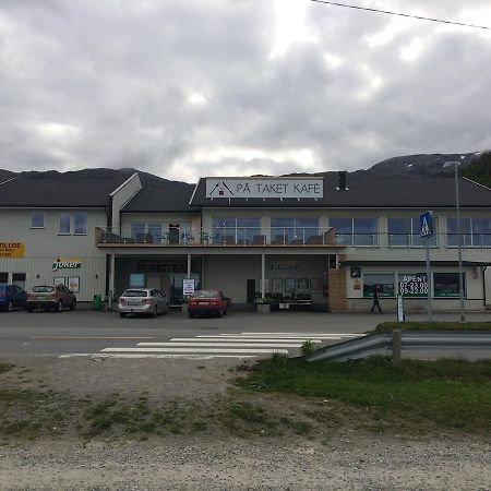 Pa Taket Overnatting Sorkjosen Exterior photo