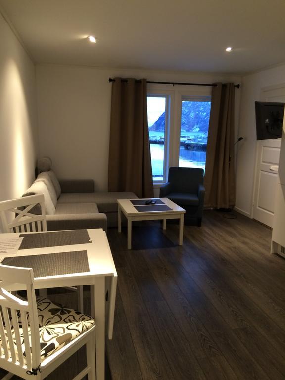 Pa Taket Overnatting Sorkjosen Room photo